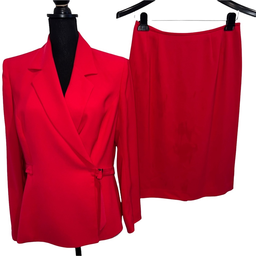 Kasper Crepe Wrap Red Women’s Skirt Blazer Jacket Suit Set Size 10